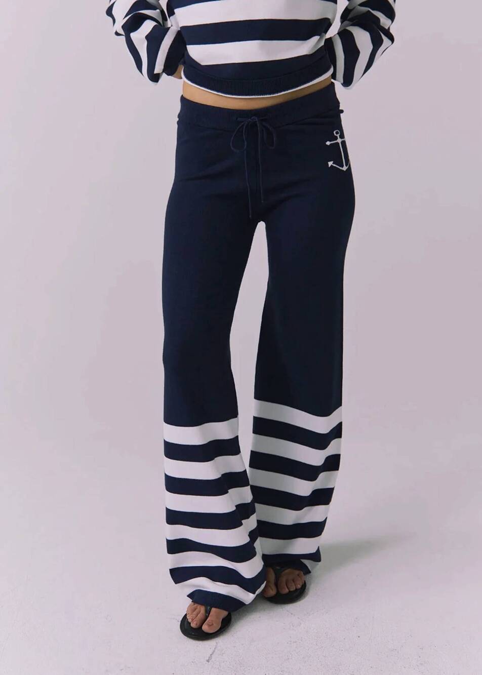 NEW CHASER anchor stripe pants in navy